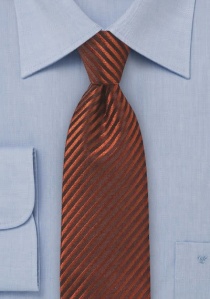 Superficie de la raya de la corbata rojo-marrón