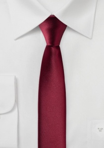 Corbata de negocios extra fina rojo oscuro