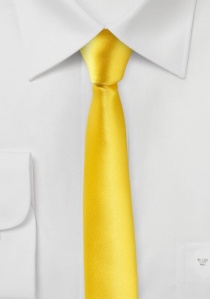Corbata amarilla extra estrecha