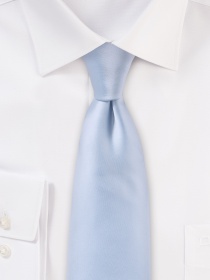Corbata de seda noble satén brillo azul paloma