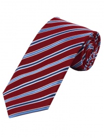 Llamativa corbata de negocios a rayas rojo oscuro