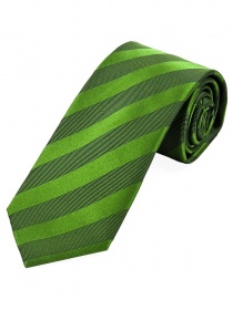 Corbata larga monocromo rayas superficie verde