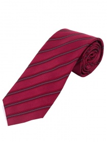 Corbata larga a rayas roja y plateada