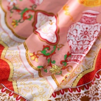 Bufanda de señora "Orient" rojo nieve blanco oro