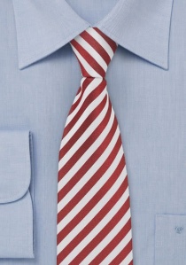 Corbata estrecha a rayas rojo cereza y blanco