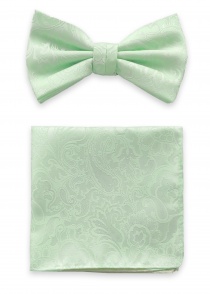 Pajarita y pañuelo de bolsillo en verde claro