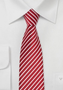 Corbata de seda estrecha a rayas rojas y blancas