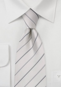 Corbata blanca a rayas