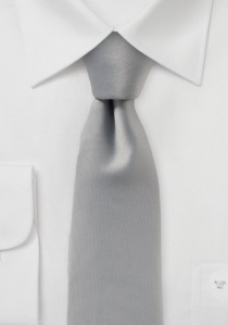 Llamativa corbata de hombre gris plata lisa
