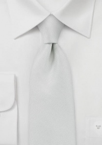 Corbata blanca bordada microfibra