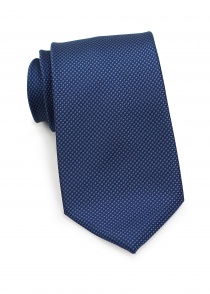Corbata azul oscuro geométrica