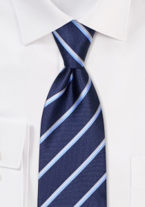 Corbata diseño rayas azul marino