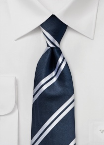 Corbata de seda a rayas azul marino