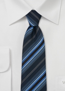 Corbata de negocios diseño a rayas azul marino