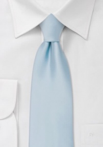 Corbata azul claro lisa microfibra
