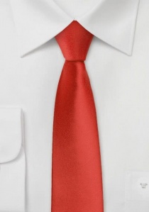 Corbata rojo claro estrecha