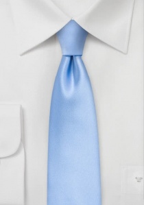 Corbata de caballero unicolor azul grisáceo pálido