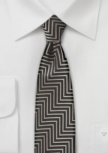 Elegante decoración con borde de corbata estrecho