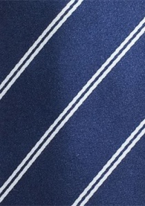 Corbata de negocios a rayas azul oscuro