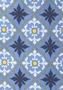 Corbata azul hielo con decoración de Talavera