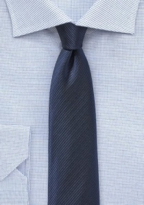 Corbata de caballero estructura rayas azul oscuro