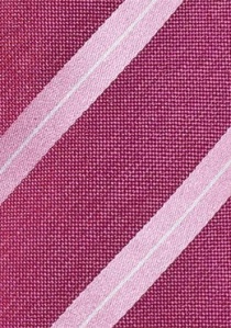 Corbata de negocios diseño a rayas color fucsia