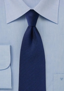Corbata de hombre delicadamente estructurada azul