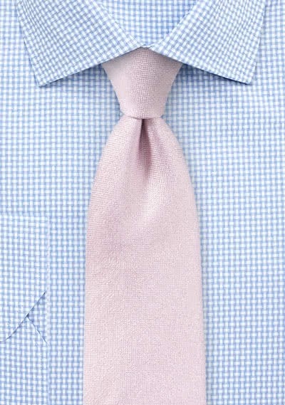 Corbata estructura rosada